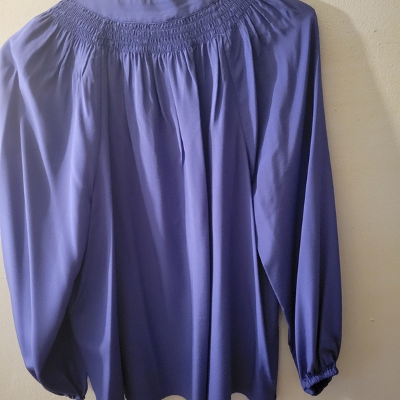 100% silk Lilly Pulitzer blouses - Picture 6 of 15